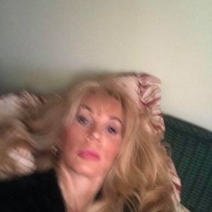 Meet your Posher, Jeanne